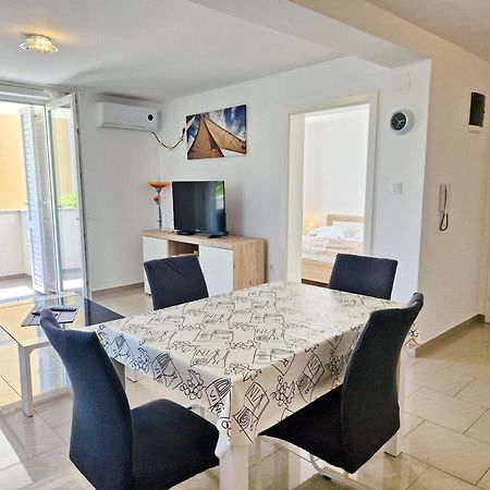 Apartment Slabek Baska  Exterior photo
